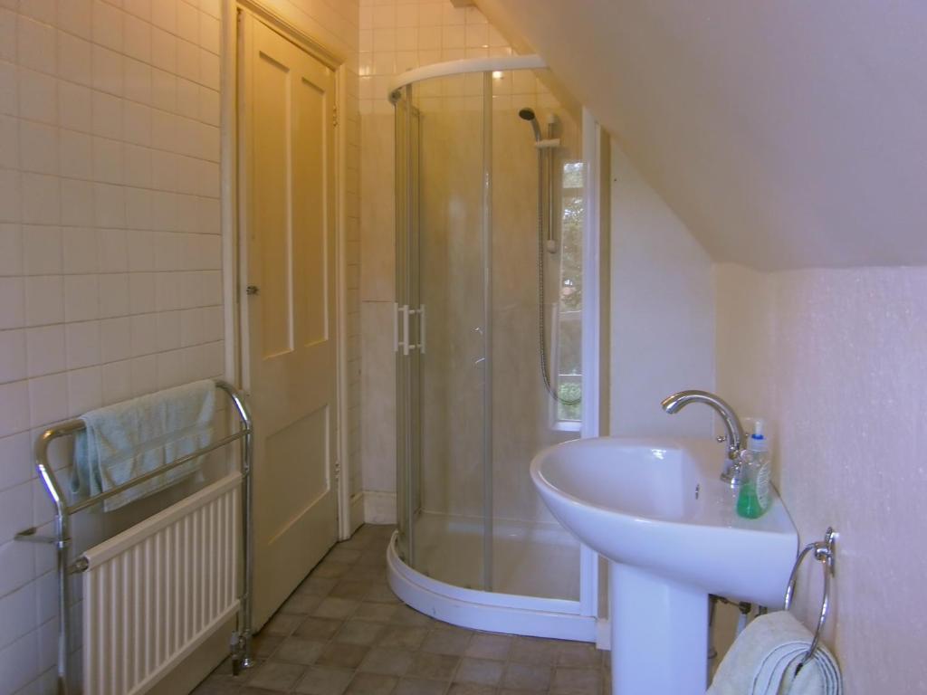 Awentsbury Hotel Near Birmingham University Room photo