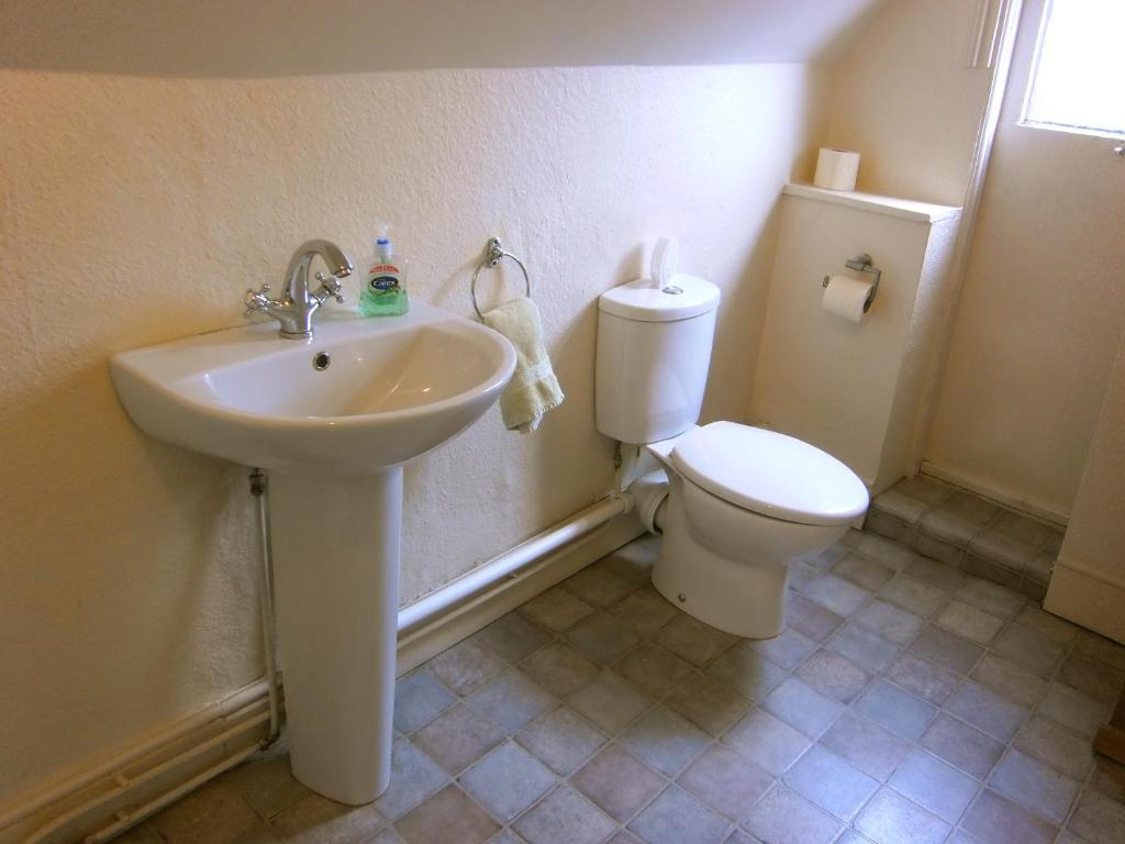 Awentsbury Hotel Near Birmingham University Room photo